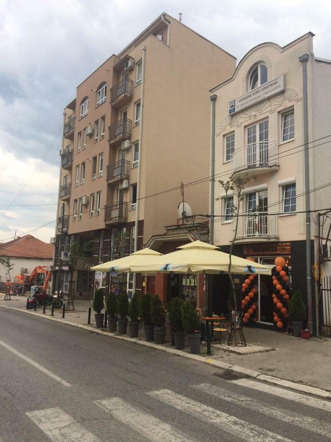 Villa Jelena - Sobe Kragujevac Ngoại thất bức ảnh